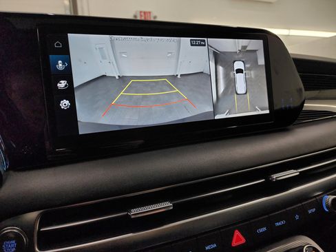 Used 2024 Hyundai Palisade Calligraphy image 19