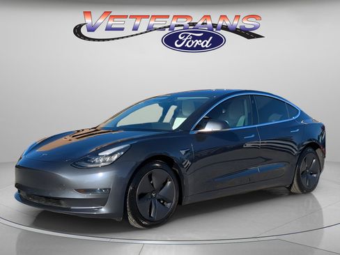 Used 2018 Tesla Model 3 Long Range image 1
