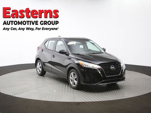 Used 2023 Nissan Kicks S image 49