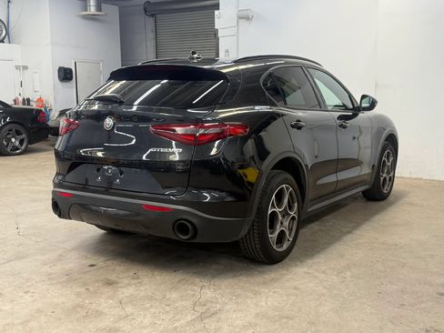Used 2023 Alfa Romeo Stelvio Sprint RWD image 6