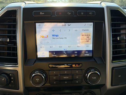 Used 2020 Ford F250 Lariat w/ Chrome Package image 6