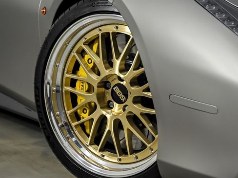 Used 2018 Ferrari 488 GTB RWD image 4