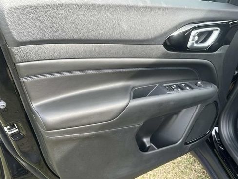 New 2026 Jeep Compass Latitude AWD/4WD image 23
