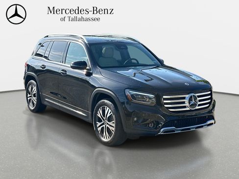 Used 2025 Mercedes-Benz GLB 250 image 3