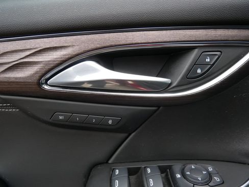 Used 2023 Buick Envision Avenir AWD/4WD image 14