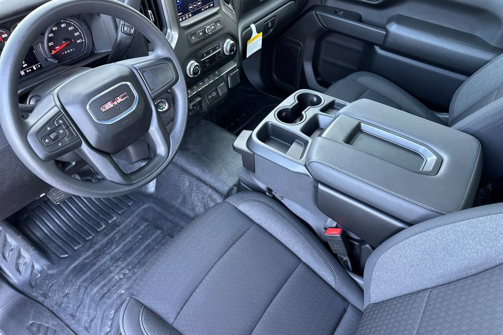 New 2025 GMC Sierra 2500 Pro w/ 1SA Pro Safety Plus Package AWD/4WD image 4