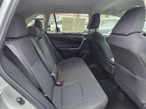 Certified 2025 Toyota RAV4 LE image 15