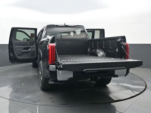 New 2026 Toyota Tundra Limited AWD/4WD image 34