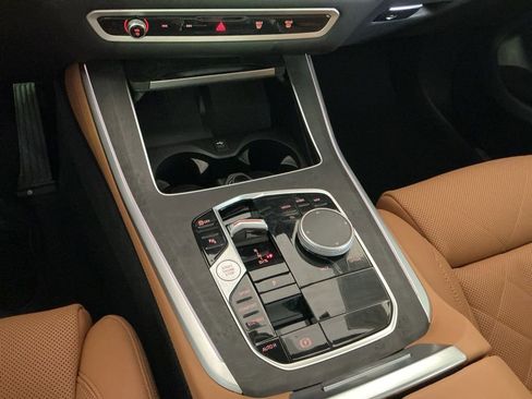 Certified 2025 BMW X5 sDrive40i image 16