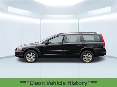 Used 2004 Volvo XC70 image 2