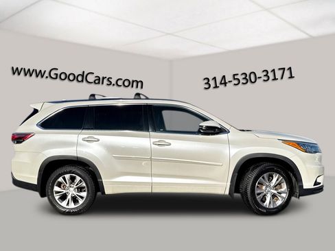 Used 2015 Toyota Highlander XLE image 3
