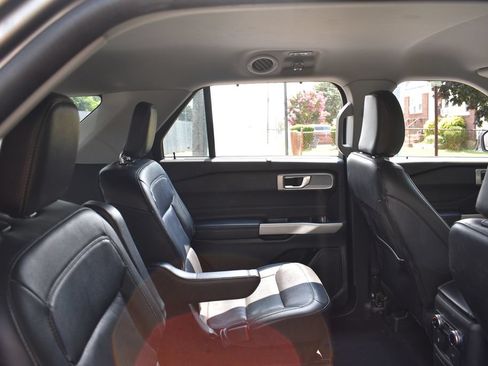 Used 2023 Ford Explorer Limited RWD image 24