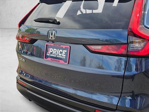 Used 2025 Honda CR-V EX image 12