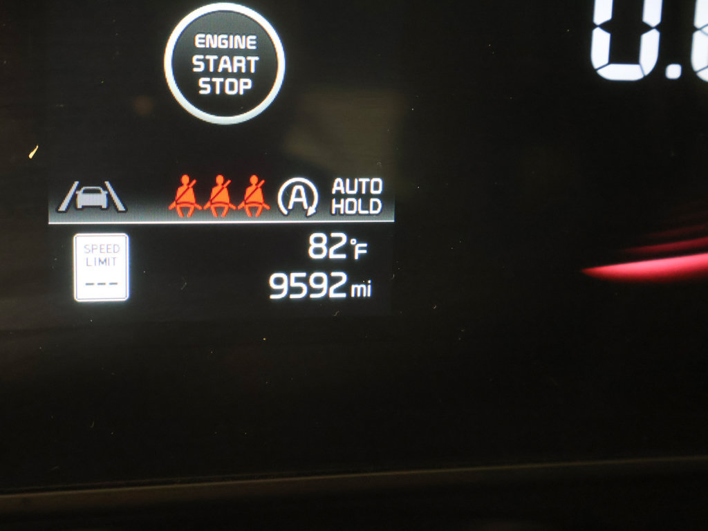 Used 2025 Kia Sportage X-Line AWD/4WD image 37