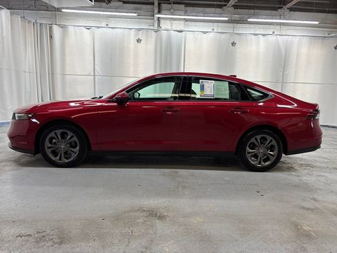 Used 2024 Honda Accord EX image 3