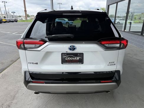 Used 2024 Toyota RAV4 XSE w/ Advanced Technology Package AWD/4WD image 6