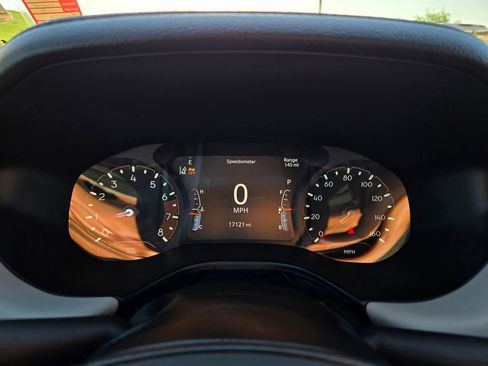 Used 2023 Jeep Compass Limited AWD/4WD image 20
