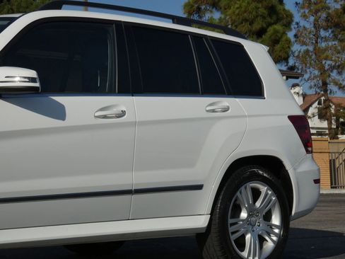 Used 2015 Mercedes-Benz GLK 350 2WD image 13