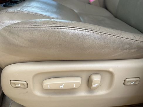 Used 2008 Lexus LX 570 4WD image 11