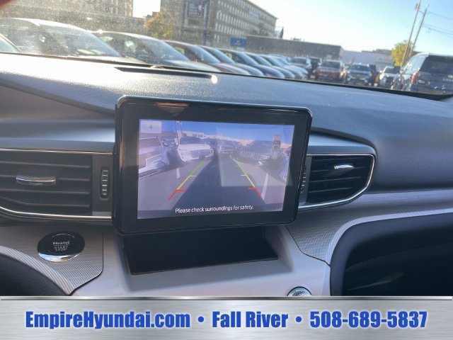 Used 2023 Ford Explorer XLT w/ Equipment Group 202A AWD/4WD image 24