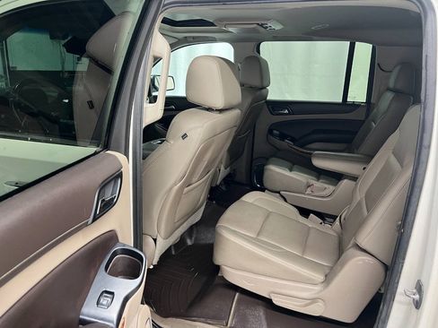 Used 2015 Chevrolet Suburban LTZ AWD/4WD image 9