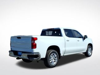 New 2026 Chevrolet Silverado 1500 LT w/ Safety Package RWD video 3