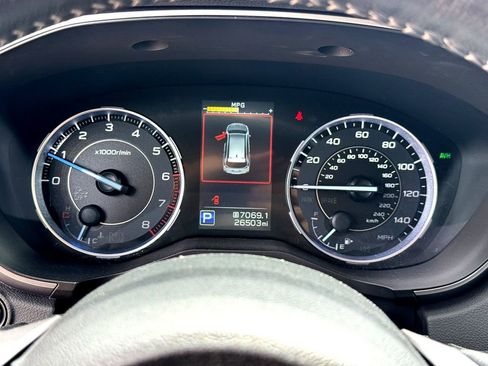 Used 2022 Subaru Ascent Limited AWD/4WD image 18