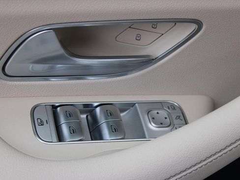 Used 2026 Mercedes-Benz GLE 350 4MATIC image 21