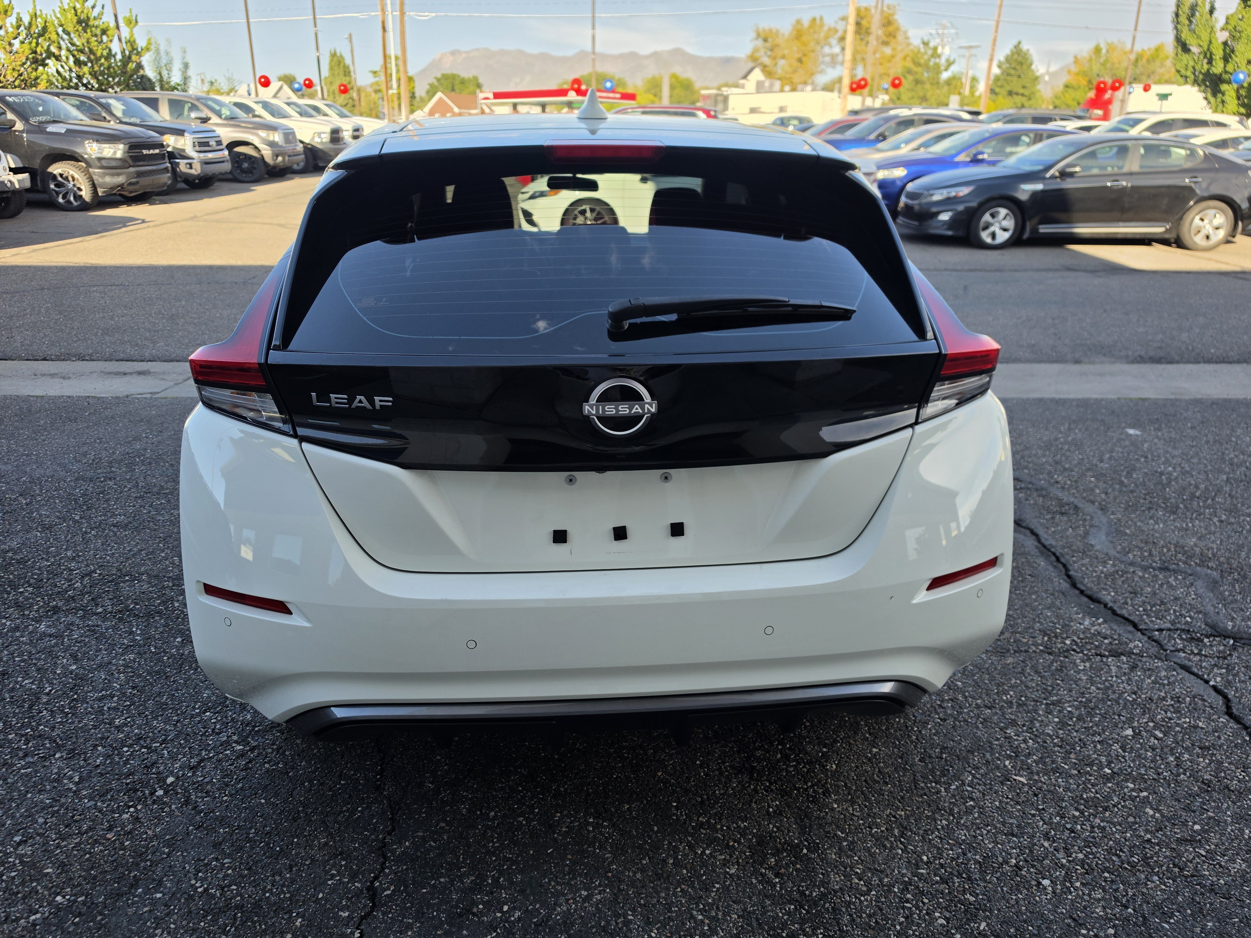 Used 2025 Nissan Leaf S FWD image 28