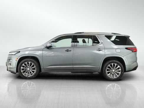 Used 2023 Chevrolet Traverse Premier w/ LPO, Floor Liner Package AWD/4WD image 2