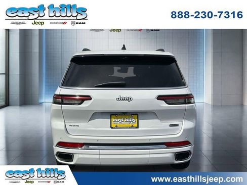 Used 2024 Jeep Grand Cherokee L Overland w/ Luxury Tech Group IV AWD/4WD image 3