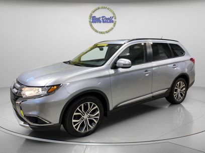 Used 2016 Mitsubishi Outlander SEL