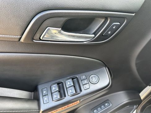 Used 2016 Chevrolet Tahoe LTZ image 19