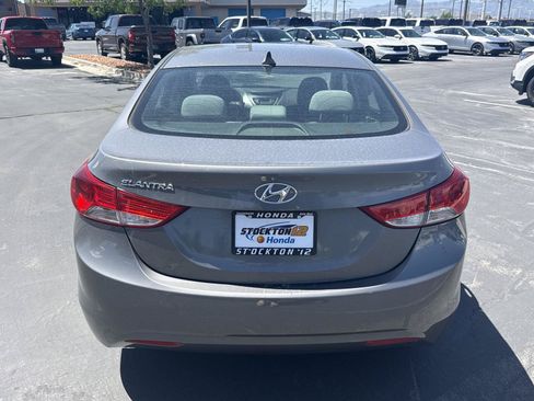 Used 2013 Hyundai Elantra GLS FWD image 7