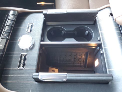 New 2025 Lincoln Navigator Black Label image 24