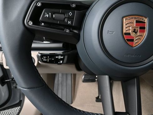 New 2026 Porsche Panamera 4 image 10