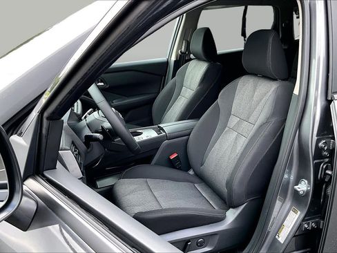 New 2026 Nissan Rogue SV FWD image 9