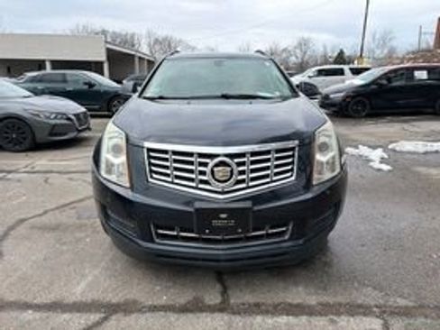 Used 2016 Cadillac SRX FWD image 2
