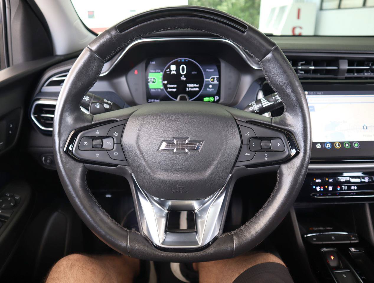 Used 2022 Chevrolet Bolt EUV Premier w/ Launch Edition FWD image 24