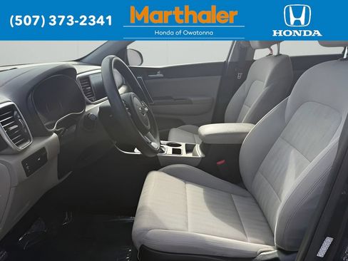 Used 2020 Kia Sportage LX FWD image 10