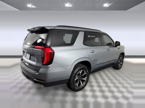 Used 2025 GMC Yukon AT4 Ultimate w/ LPO, Floor Liner Package AWD/4WD image 9