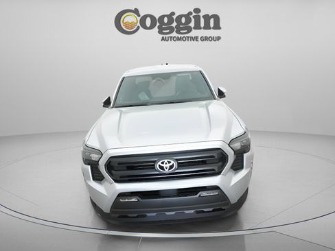 New 2026 Toyota Tacoma SR5 AWD/4WD image 32