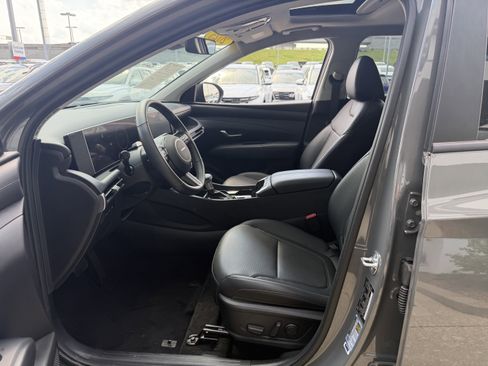Certified 2025 Hyundai Tucson SEL FWD image 30