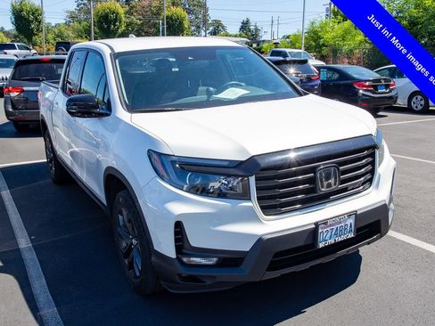 Certified 2023 Honda Ridgeline Sport image 1