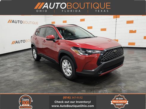 Used 2022 Toyota Corolla Cross LE FWD image 1