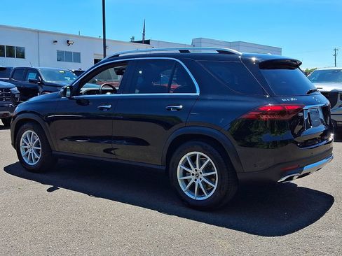 Used 2025 Mercedes-Benz GLE 350 4MATIC w/ Driver Assistance Package image 4