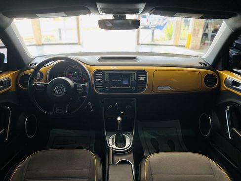 Used 2017 Volkswagen Beetle 1.8T Dune FWD image 43