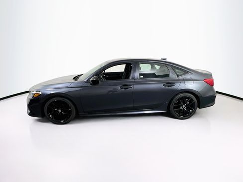Used 2023 Honda Civic Sport image 8