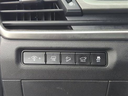 Used 2023 Kia Telluride EX X-Line image 11