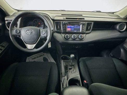 Used 2016 Toyota RAV4 LE image 19